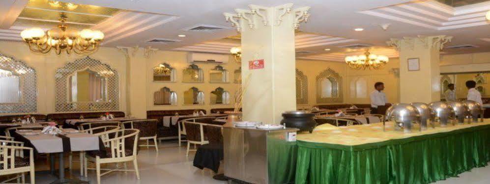 Hotel Patliputra Ashok Patna  Exterior foto